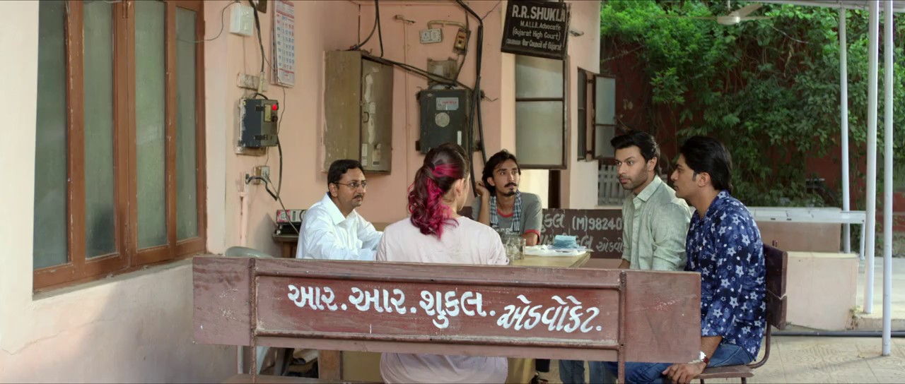 Mijaaj-2018-Gujarati-720p-x264-AVC-HE-AAC-2-0-ESub-mkv-0003