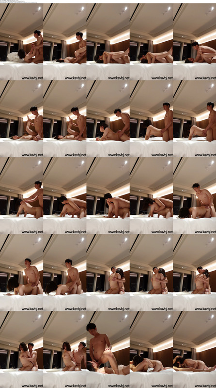 Hyeyoung_Kim_Signiel_Gold's_bare_face_1_(2)_s