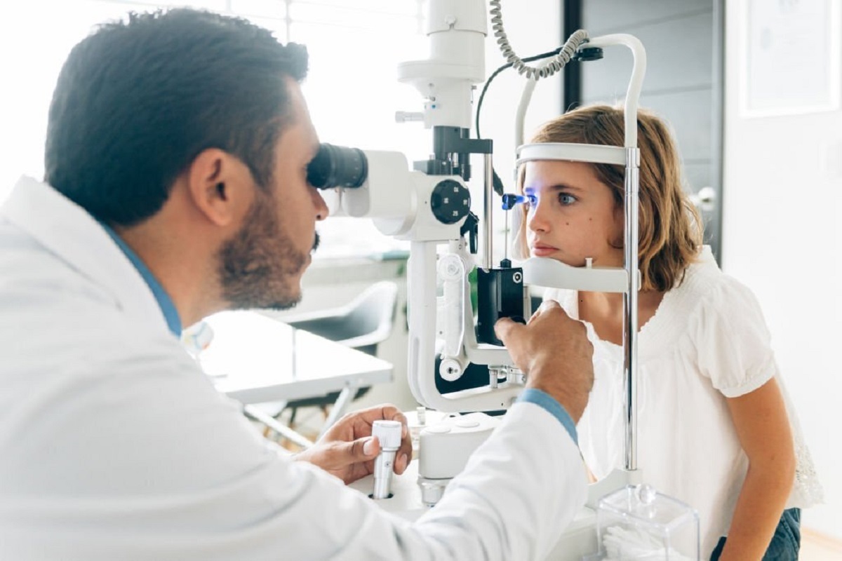 children eye test 