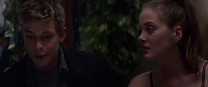 vlcsnap-2018-11-11-16h34m57s177