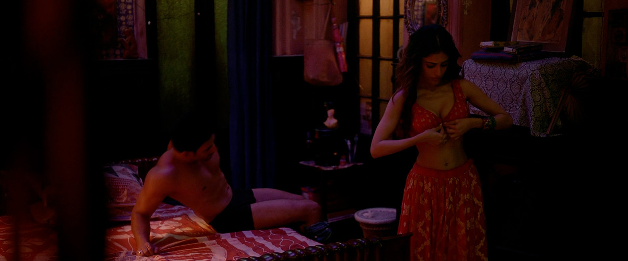 [Image: Chaalchitro-00-00-24-23-Still005.jpg]