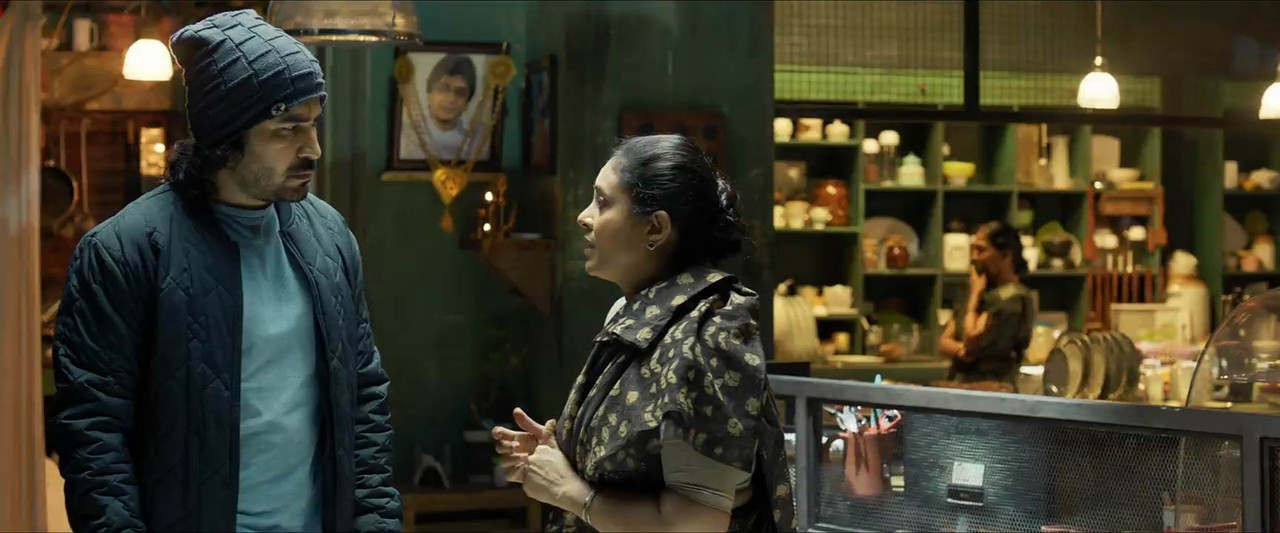 Mazhai Pidikatha Manithan 2024 WebRip [Hindi + Tamil] 480p, 720p ESub Screenshot