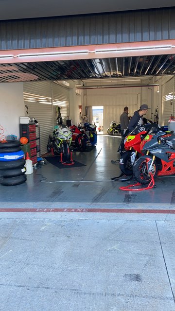 137EF4E2-BB57-417B-8D57-F0B37818BDA1