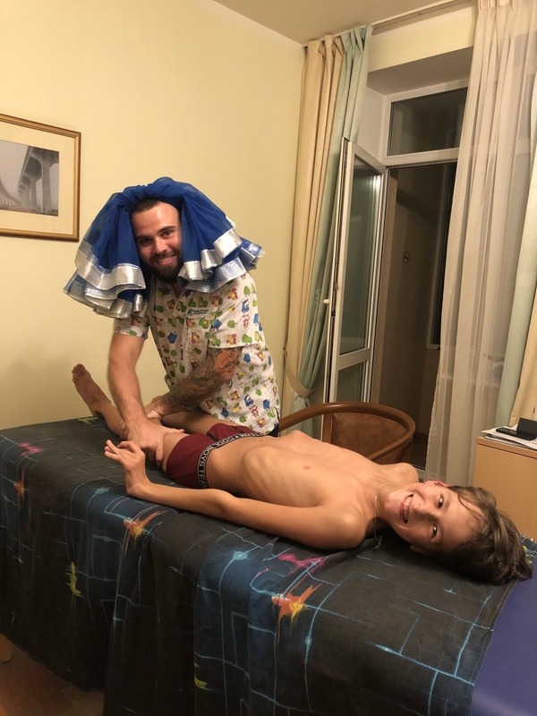 D3572DE0-6284-454E-AE6F-16DA512CFC2B