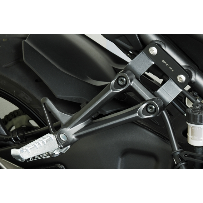 DPM_Extensions_footrests_Yamaha_MT10_(1)