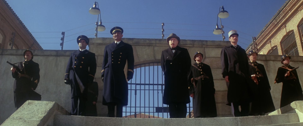 Papillon (1973) (1080p BluRay x265 LION)-1