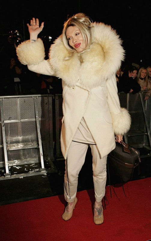 0-Pete-Burns-enters-the-Big-Brother-Hous