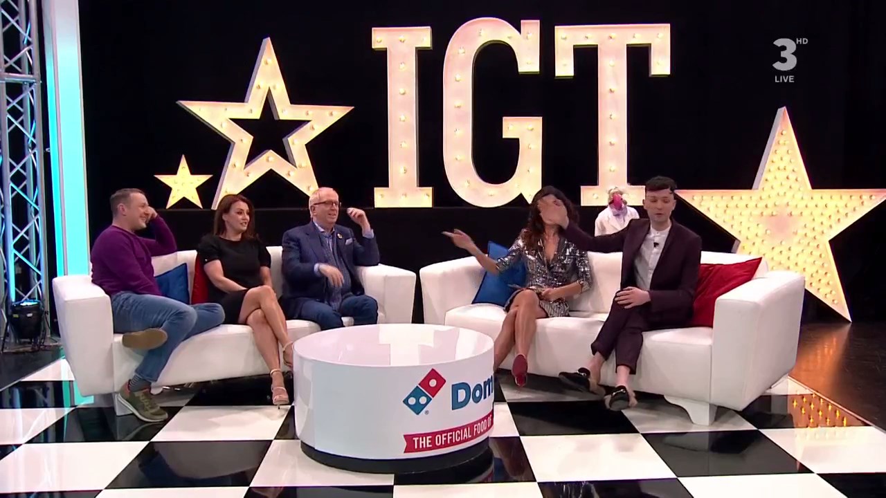 Glenda Gilson_20180324_21302230.mp4_snapshot_30.39_[2018.03.25_0