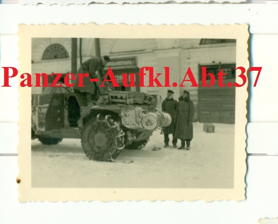 FOTO - Pz.Aufkl.Abt.37 - PANZER-AUFKLÄRER (SdKfz