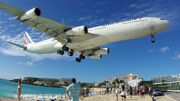 Princess-Juliana-International-Airport-M