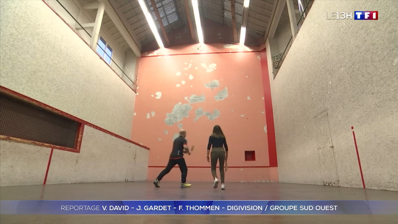 2022-02-03_13_00_TF1_Le-13h.mp4_snapshot_00.31.56.164