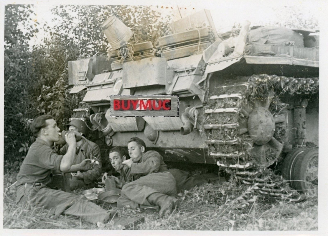 LARGE FOTO PANZER TANK STURMGESCHÜTZ RUSSIA MARW