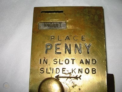 antique-brass-etas-penny-slot-toilet-360-82c2ee724d5590a2d394306cbbf07e99.jpg