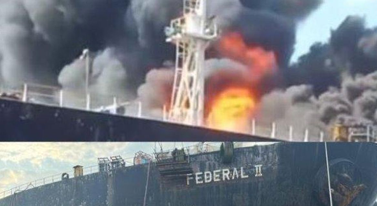 5 Pekerja Jadi Korban Usai Kapal Tanker Terbakar di Batam 5 Pekerja Jadi Korban Usai Kapal Tanker Terbakar di Batam