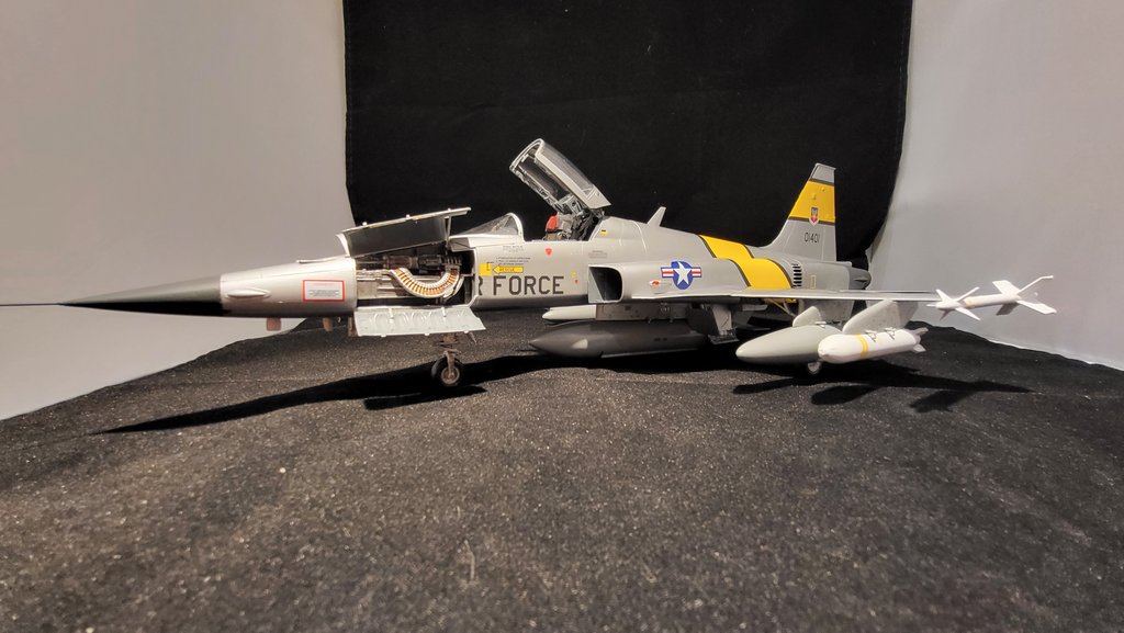 Kitty Hawk F-5E Tiger II 1/32 - The Unofficial Airfix