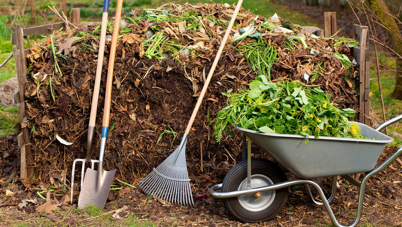 компостирование органических отходов в саду