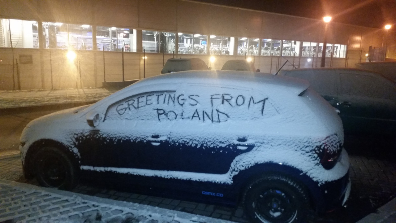 2016-12-01 00.55.09