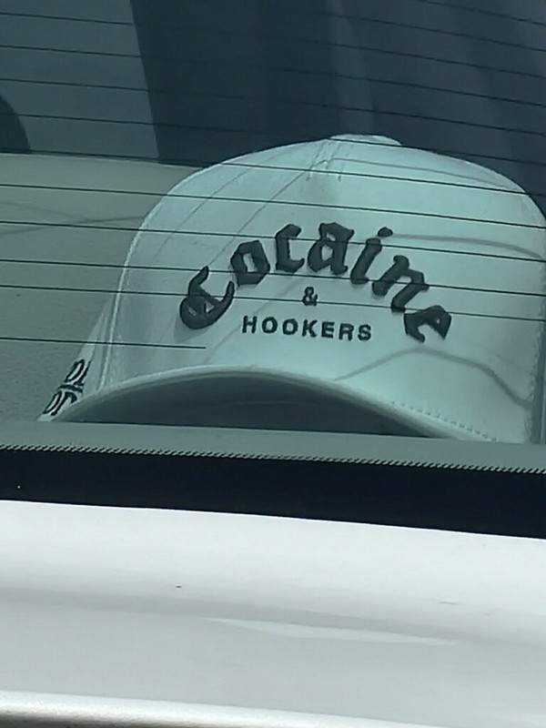 CEC0D474-579D-48F8-B103-37CD2F8C09B0