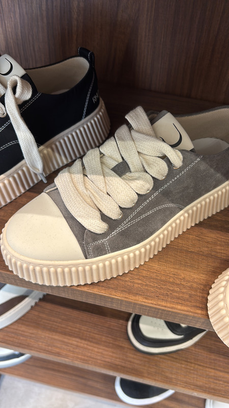 22D5E6EF 4970 43B2 999C 06AFAD1224CB