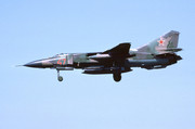 833 IAP Mig-23MLD 47 Red (3)