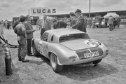 24 HEURES DU MANS YEAR BY YEAR PART ONE 1923-1969 - Page 53 61lm30-P718-RS61-4-J-Bonnier-D-Gurney-4