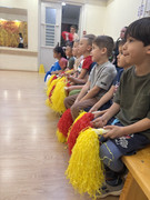 photo 5260618370011304047 y