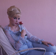 Stella-Stevens-c04