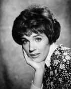 julie-andrews-md85