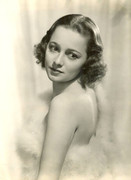 olivia-de-havilland-d38