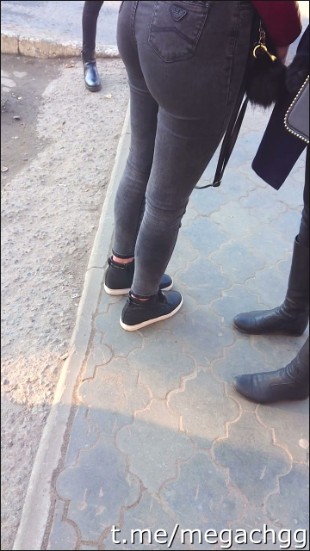 [Image: UP3195043359.jpg]