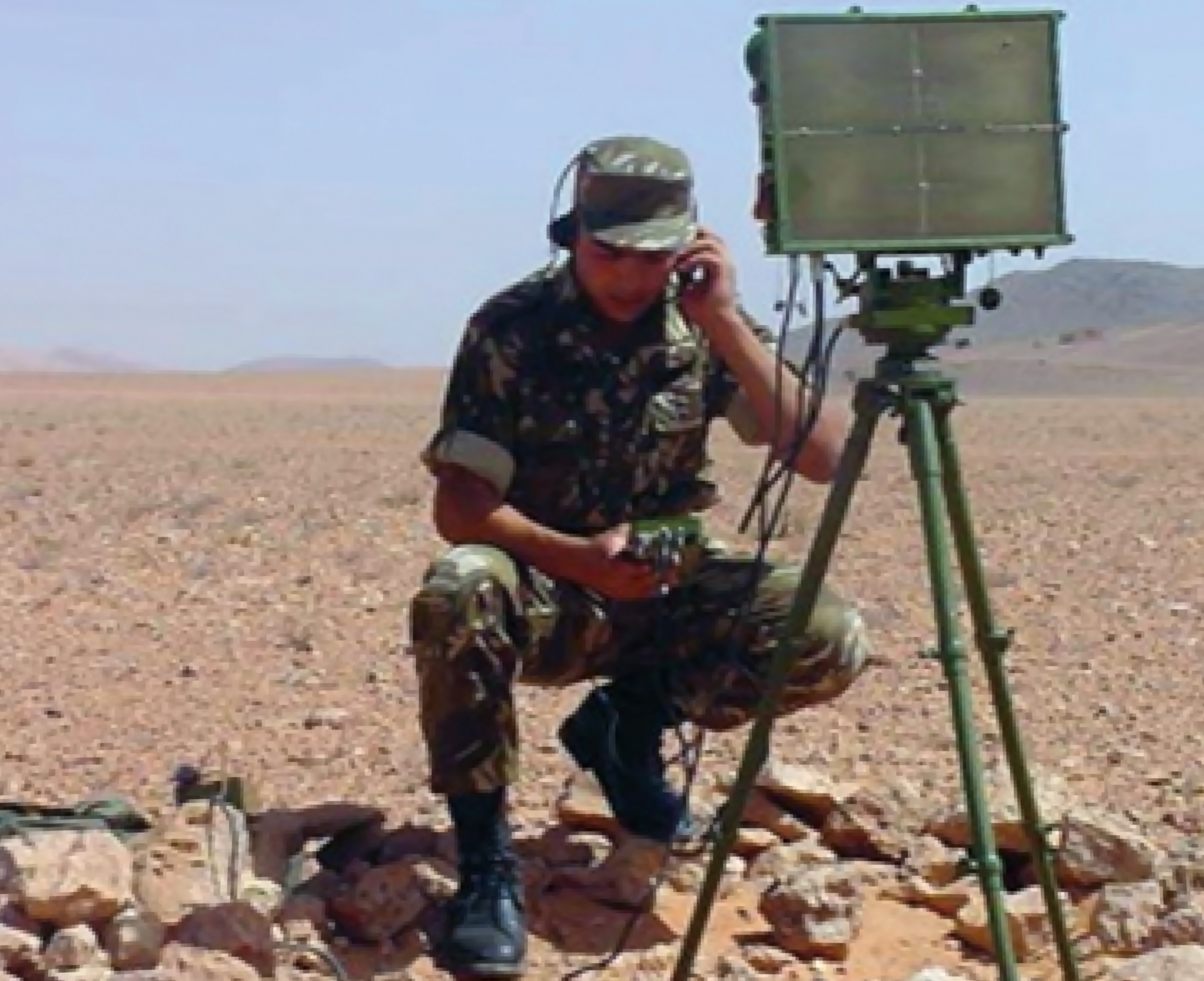 الثورة البطيئة لسلاح المدفعية الجزائري ... Iskander, Smerch, RG31 Agrab ...