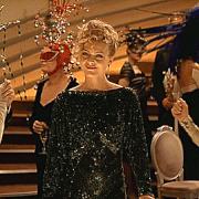 tumblr_puwzb1nDjb1sc7xgoo3_400