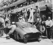24 HEURES DU MANS YEAR BY YEAR PART ONE 1923-1969 - Page 55 62lm17-F250-GTO-Bob-Grossman-Fireball-Roberts-14