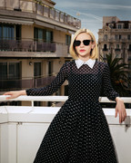 Carey-Mulligan-Vanity-Fair-Portrait-Studio-Cannes-2018-01