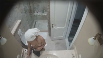 [Image: Voyeur11255122625.jpg]