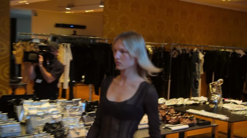 [Image: n10jtorw3r7g.jpg]