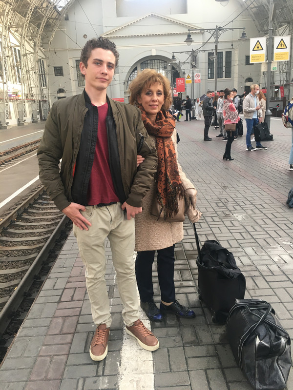 1F952083-2119-4E0C-958F-FEB40180E7DB