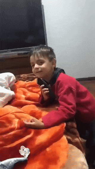 https://i.postimg.cc/jS2NgM7b/ezgif-1-0e47fcdd4814.gif