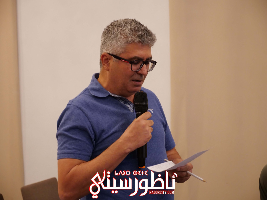 P1238578