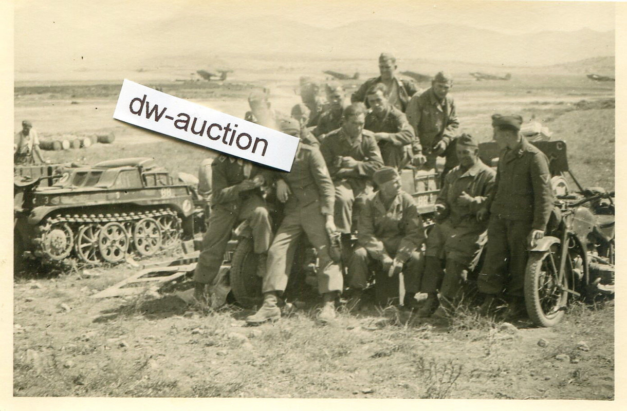 Kreta , Fallschirmjäger mit Kettenkrad und Motor