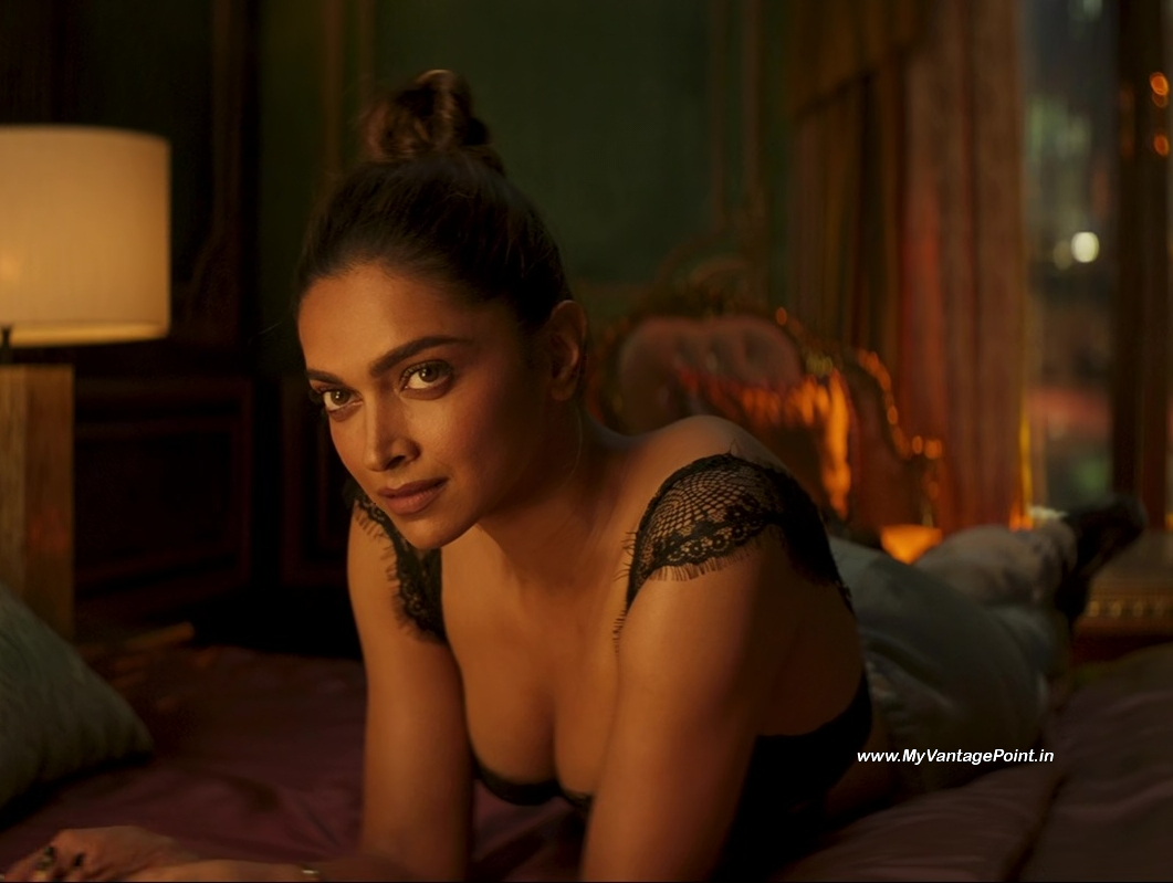 120-Deepika-Padukone-Hot-Scene-in-Pathaan-Movie-with-Shah-Rukh-Khan-My-Vantage-Point
