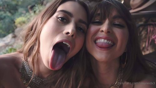 OnlyFans – Riley Reid & Jill Kassidy – Outdoor JOI Video Leaked