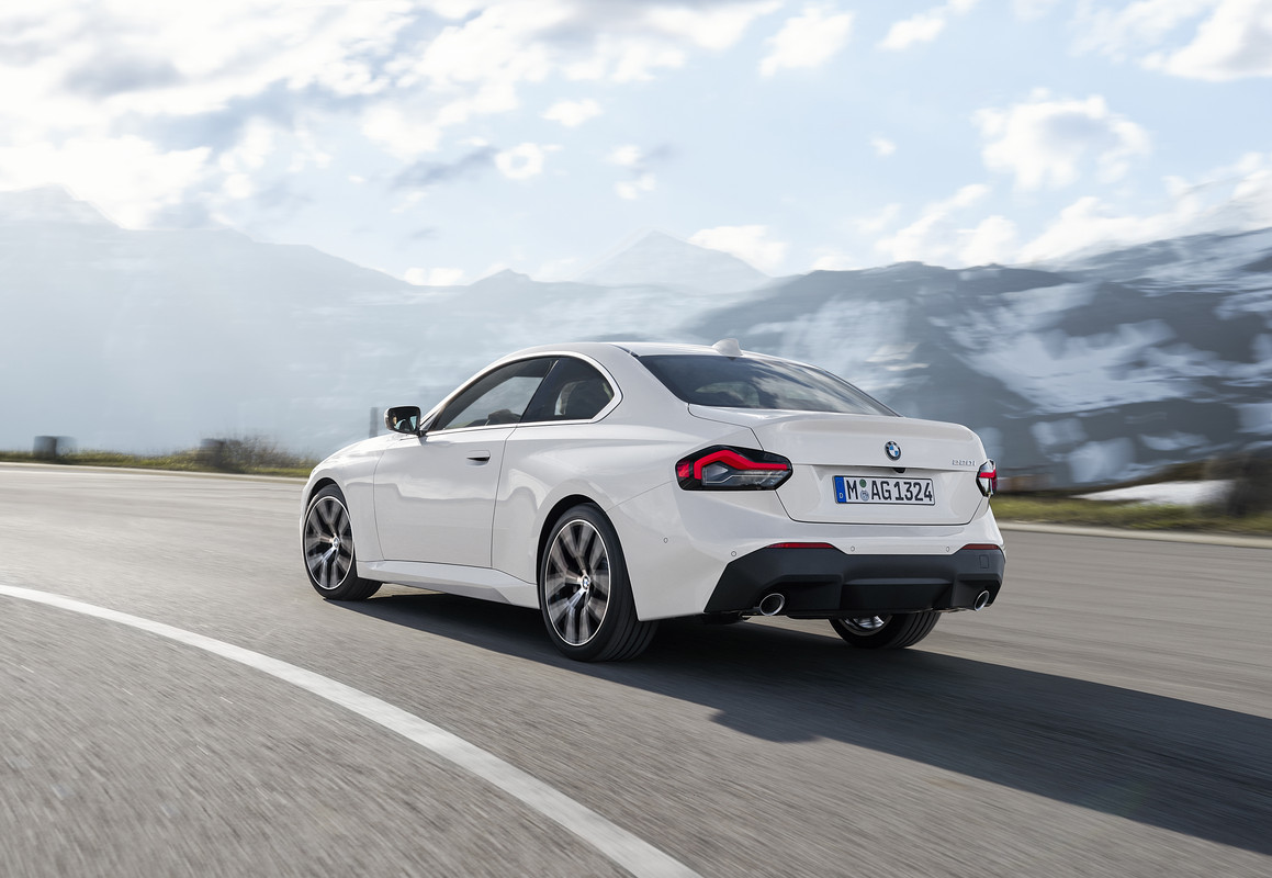 BMW220i(24)