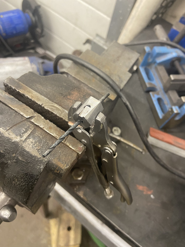 2EAD7BA2-EFB7-4184-B608-2F6545A7AA60