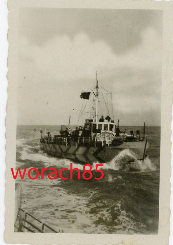Foto Räumboot im Engl. Kanal Kriegsmarine Tarnan