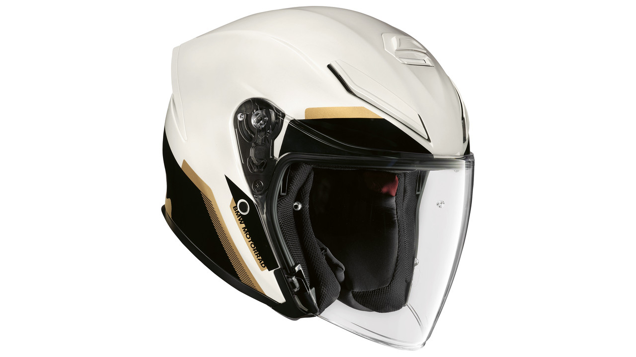 P90582897_highRes_the-new-bmw-motorrad