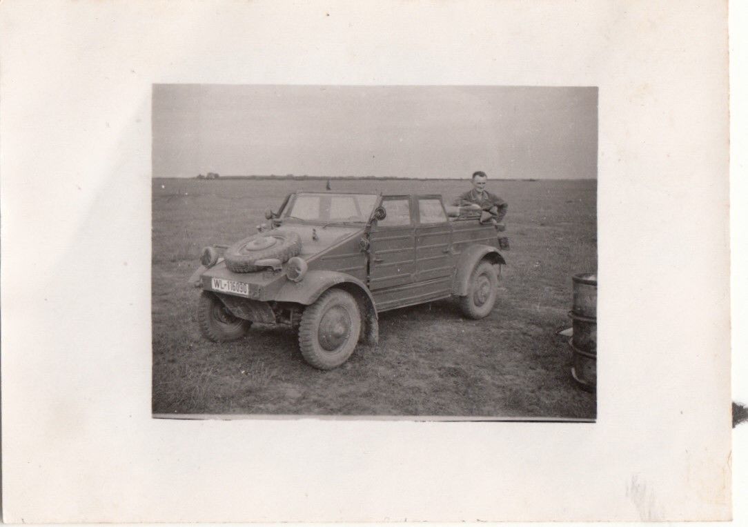Foto 2.WK - deutsches Fahrzeug - VW Kübelwagen