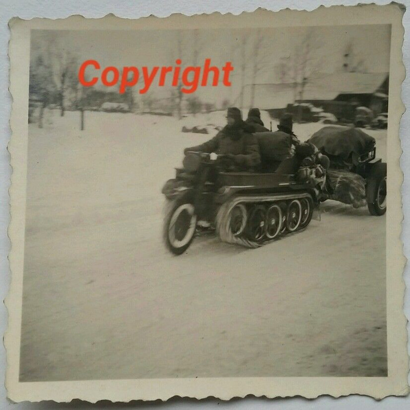 Orig.Foto NSU Kettenkrad Panzerjäger Rückzug in 