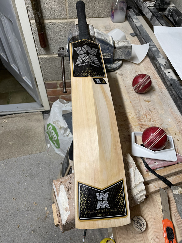 339E7DEA-F538-439F-ADF1-4F4138791908