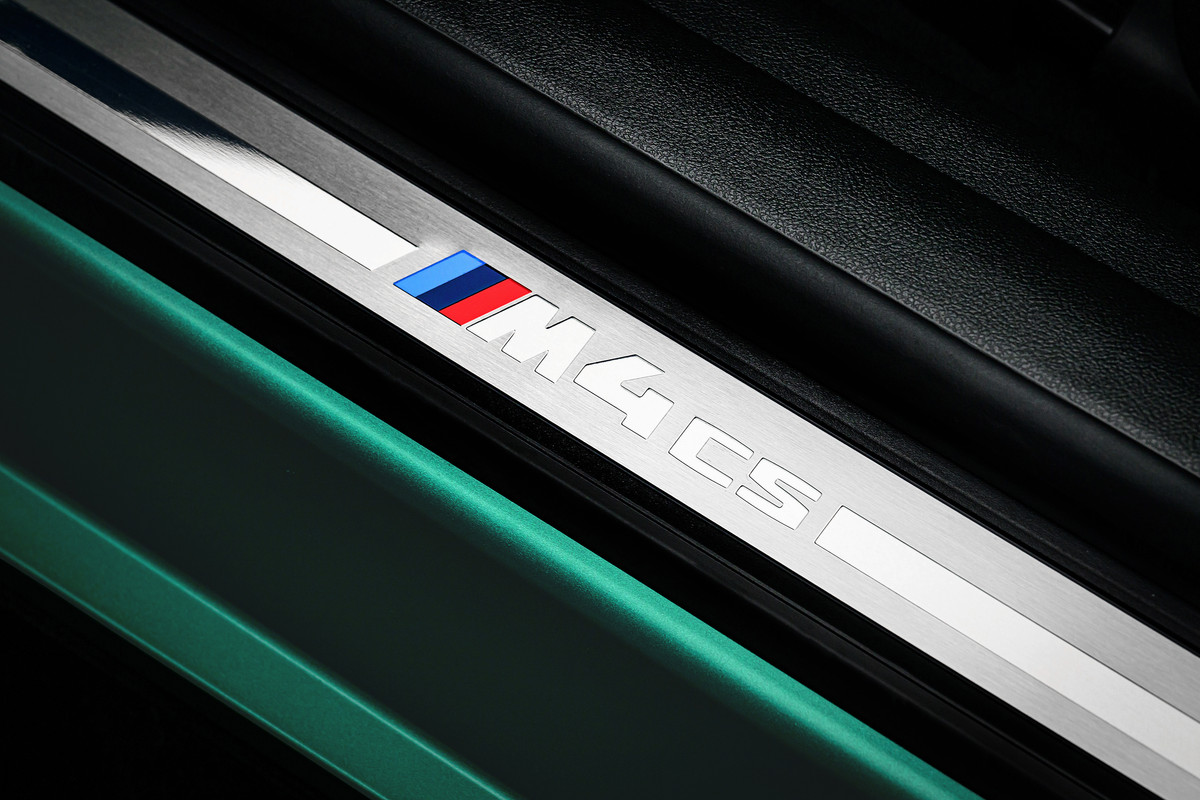 P90548578_highRes_the-all-new-bmw-m4-c